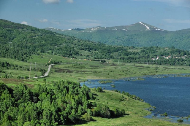 Planina Čemernik i pogled na Vlasinsko jezero